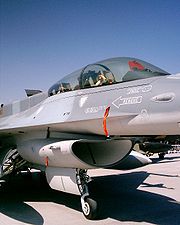 Avi&oacute;n F-16 de la Fuerza A&eacute;rea de Chile